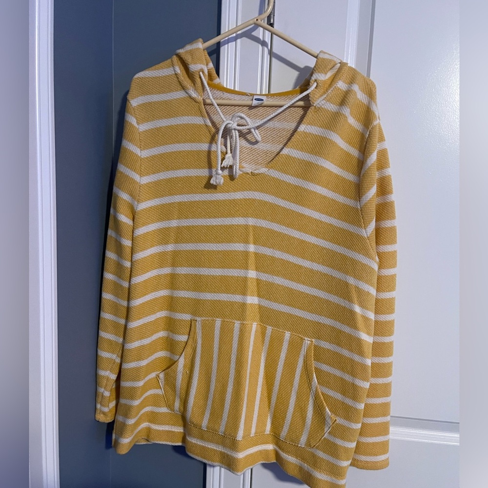 Old Navy women’s XL yellows and white stripped hoodies. Worn very few times.